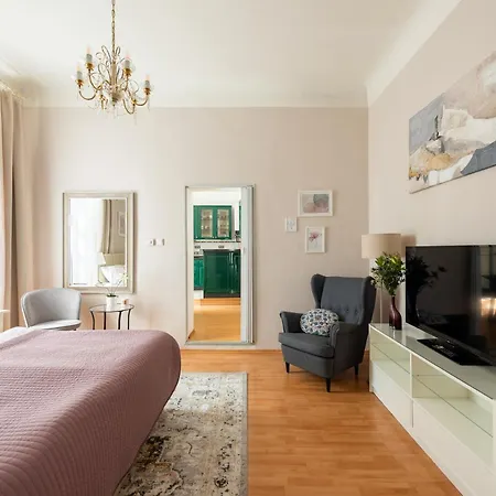 Riverside 2br Next To The National Theatre By Easybnb Premium Prag