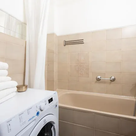 Lejlighed Riverside 2br Next To The National Theatre By Easybnb Premium Prag