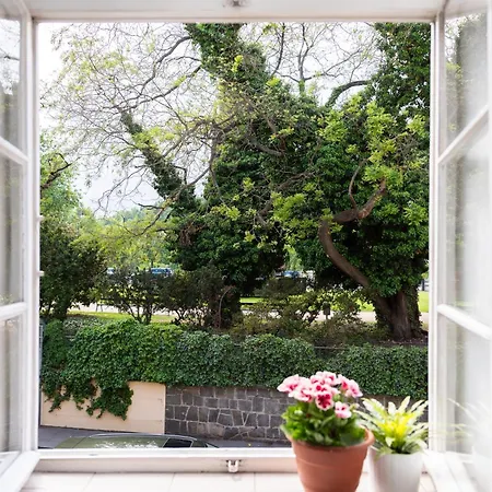 Riverside 2br Next To The National Theatre By Easybnb Premium Apartman Prága